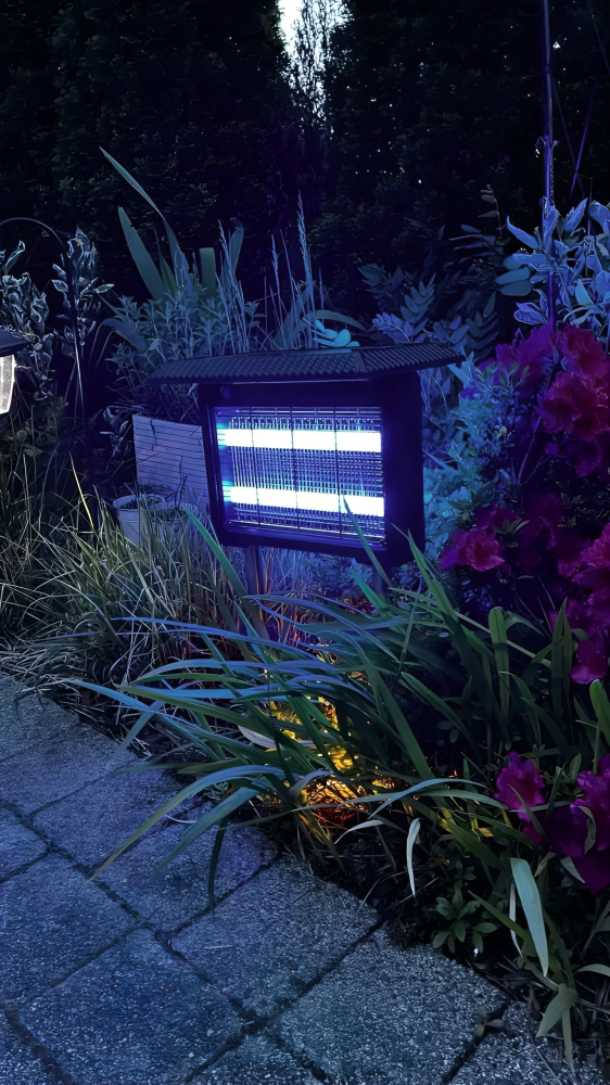 Solar Bug Zapper customer review Carol W.